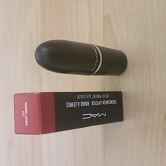 M.A.C Cosmetic Lipstick 💄 Sweet Sakura 233 - Picture 5 of 9